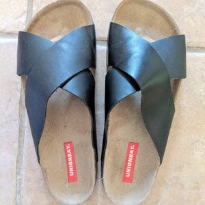 X-strap sandals